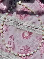 Load image into Gallery viewer, Pearl Necklace
